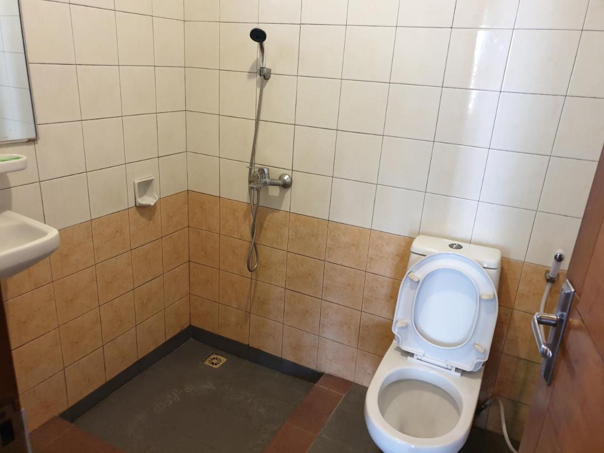Yehezkiel Hotel Lembang Mitra Reddoorz מראה חיצוני תמונה