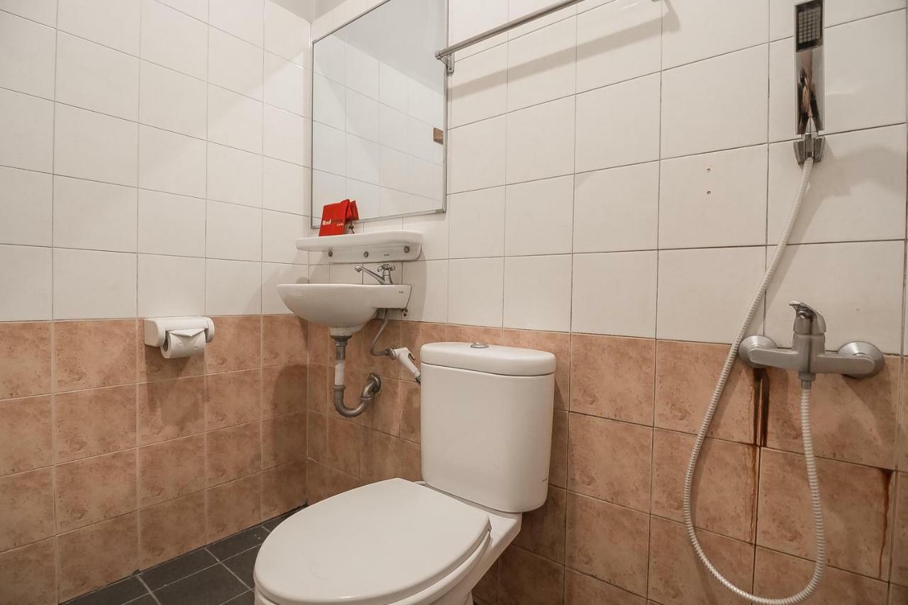 Yehezkiel Hotel Lembang Mitra Reddoorz מראה חיצוני תמונה